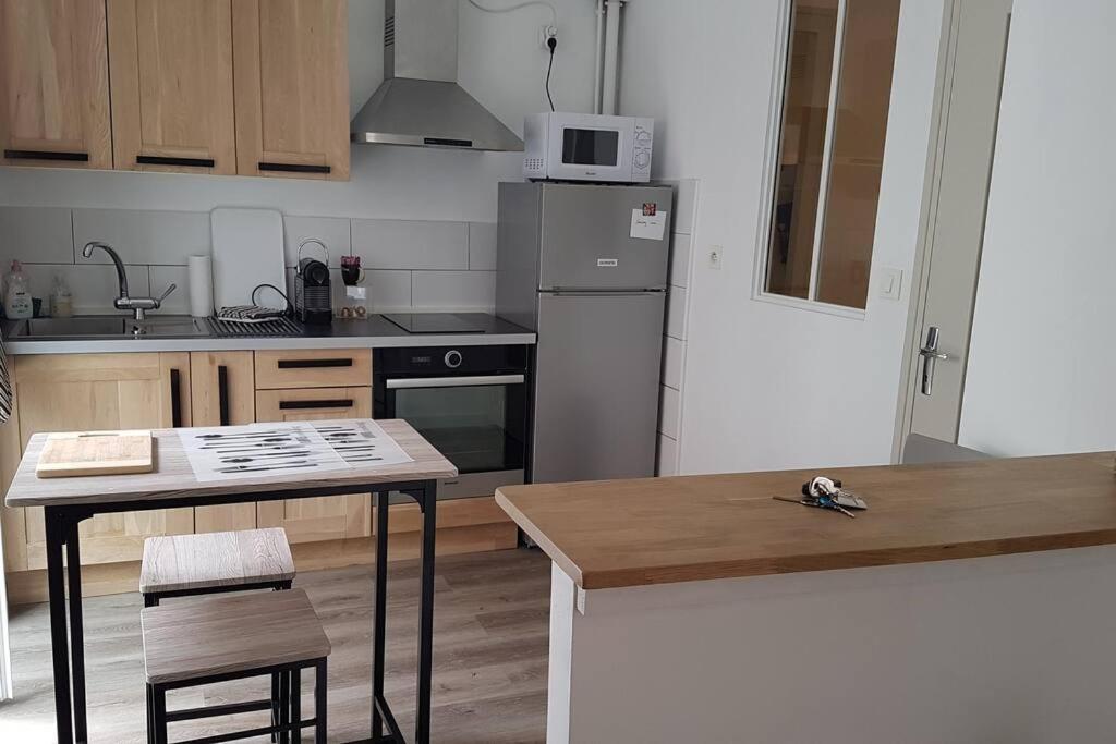 Agreable Appartement Lumineux Au Centre-Ville Oyonnax Exteriér fotografie