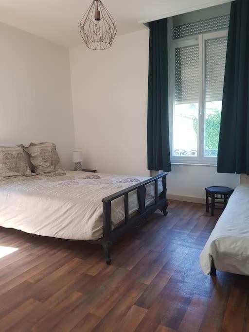 Agreable Appartement Lumineux Au Centre-Ville Oyonnax Exteriér fotografie